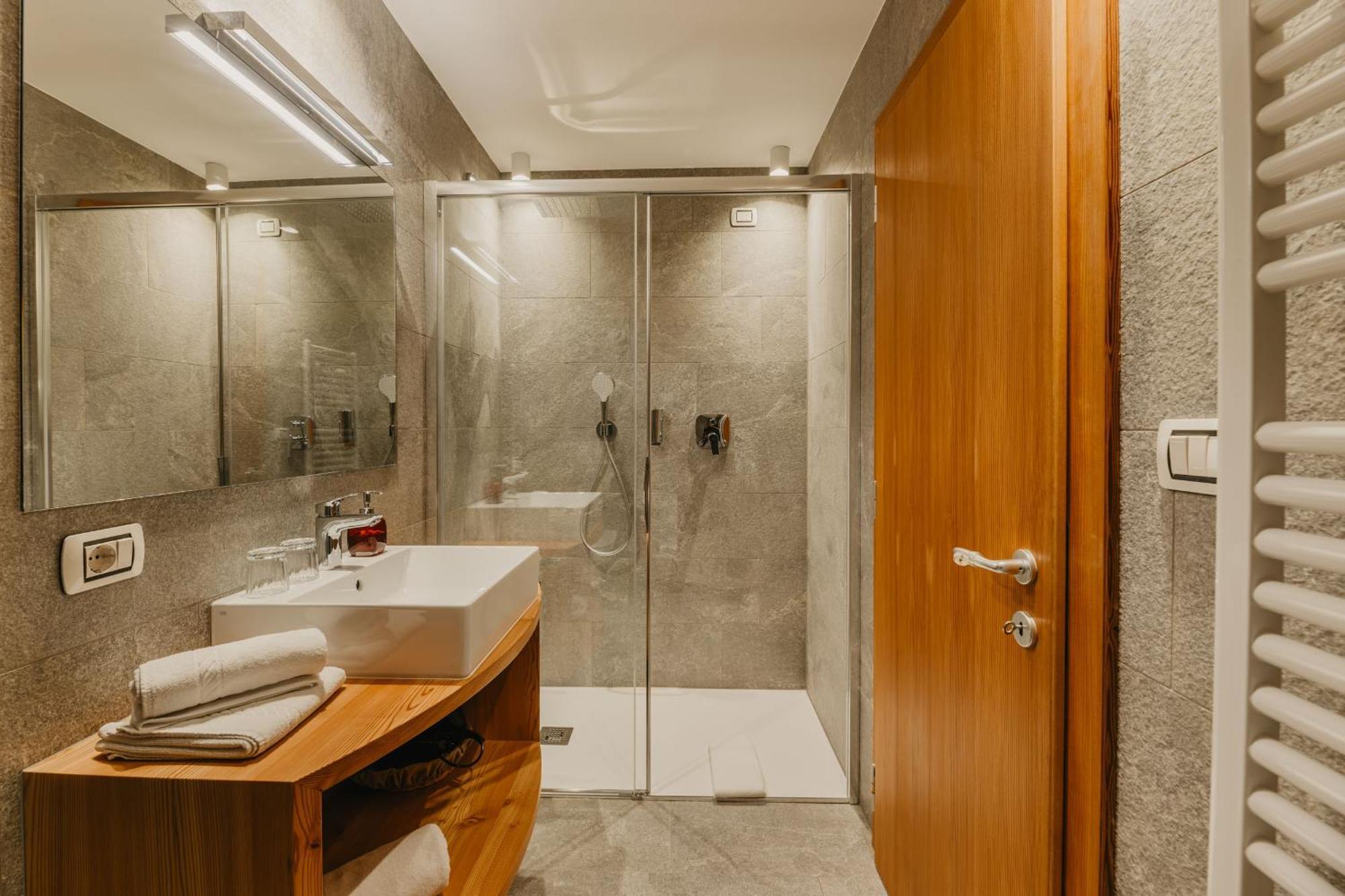 Hotel Garni Planaces 奥蒂塞伊 外观 照片