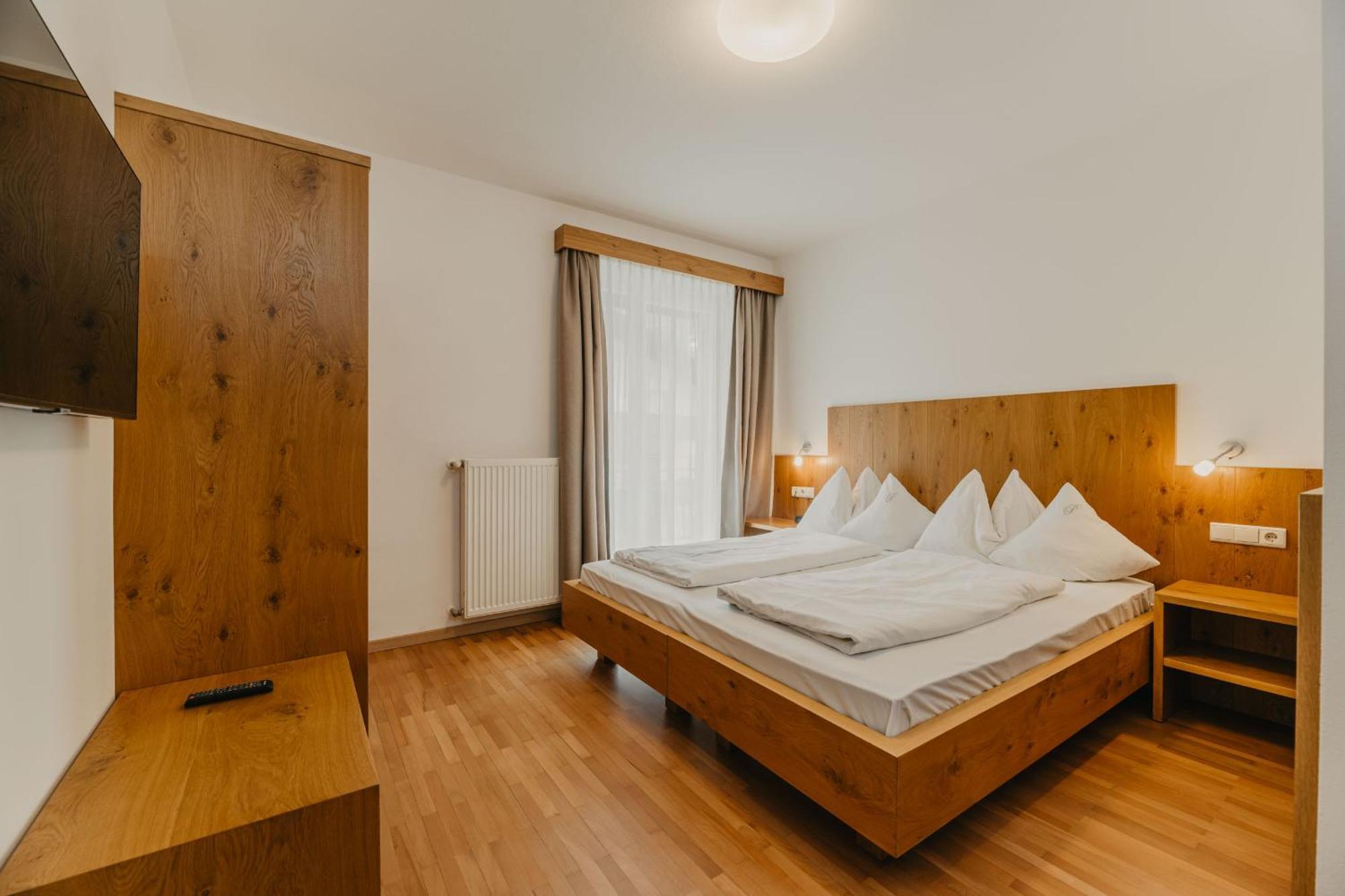 Hotel Garni Planaces 奥蒂塞伊 外观 照片